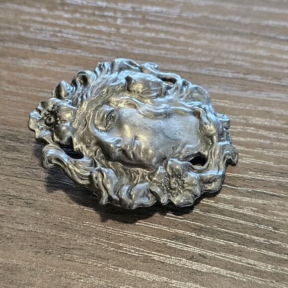 Vintage Art Nouveau Silver Woman Profile Figural Brooch - Picture 5 of 7